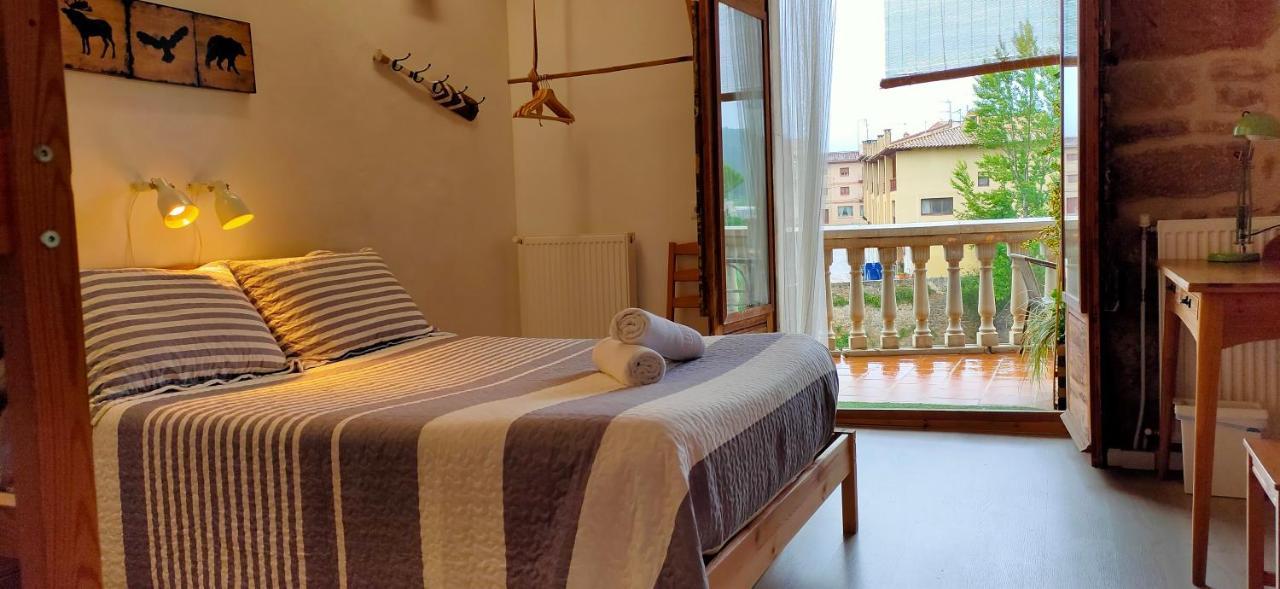 Albergue Valderrobres Auto Check-In Zewnętrze zdjęcie